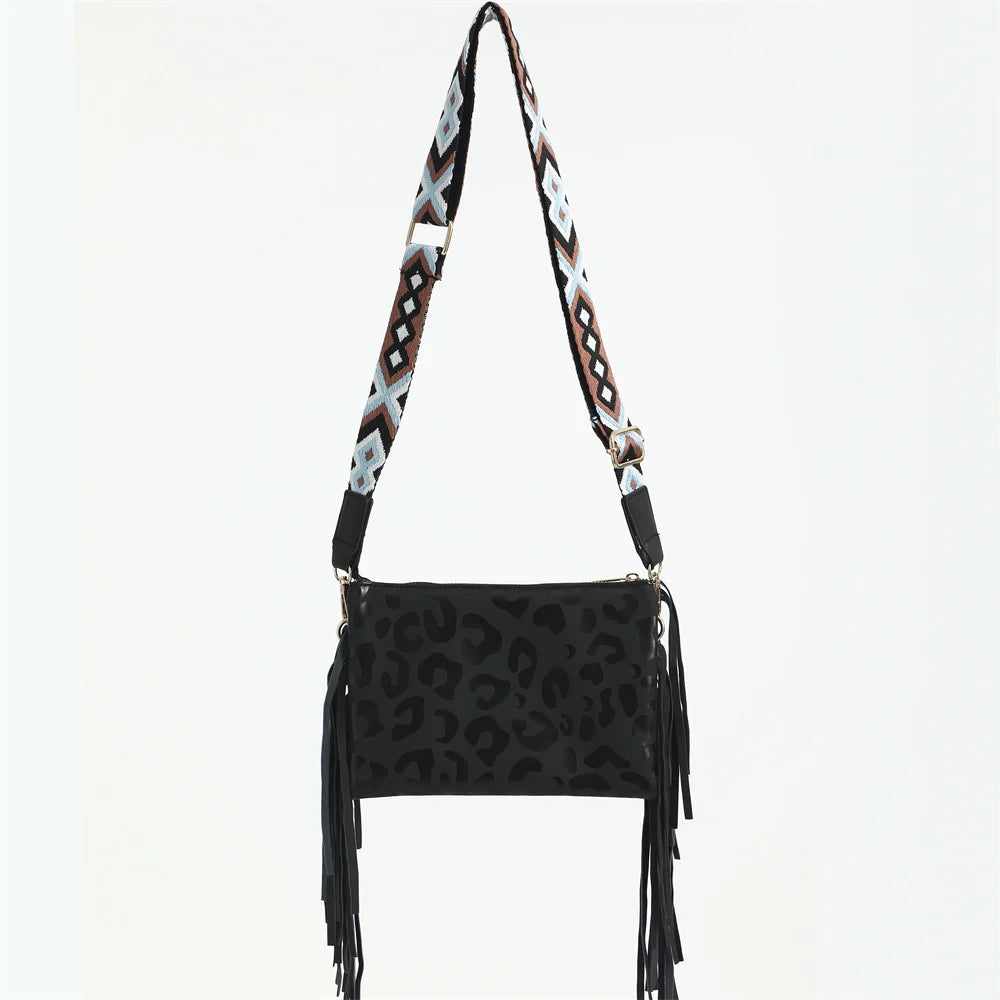 Tassel Accent Crossbody Bag For Women Leisure Shoulder Bag Purse PU Leather With Adjustable Strap Western Fringe
