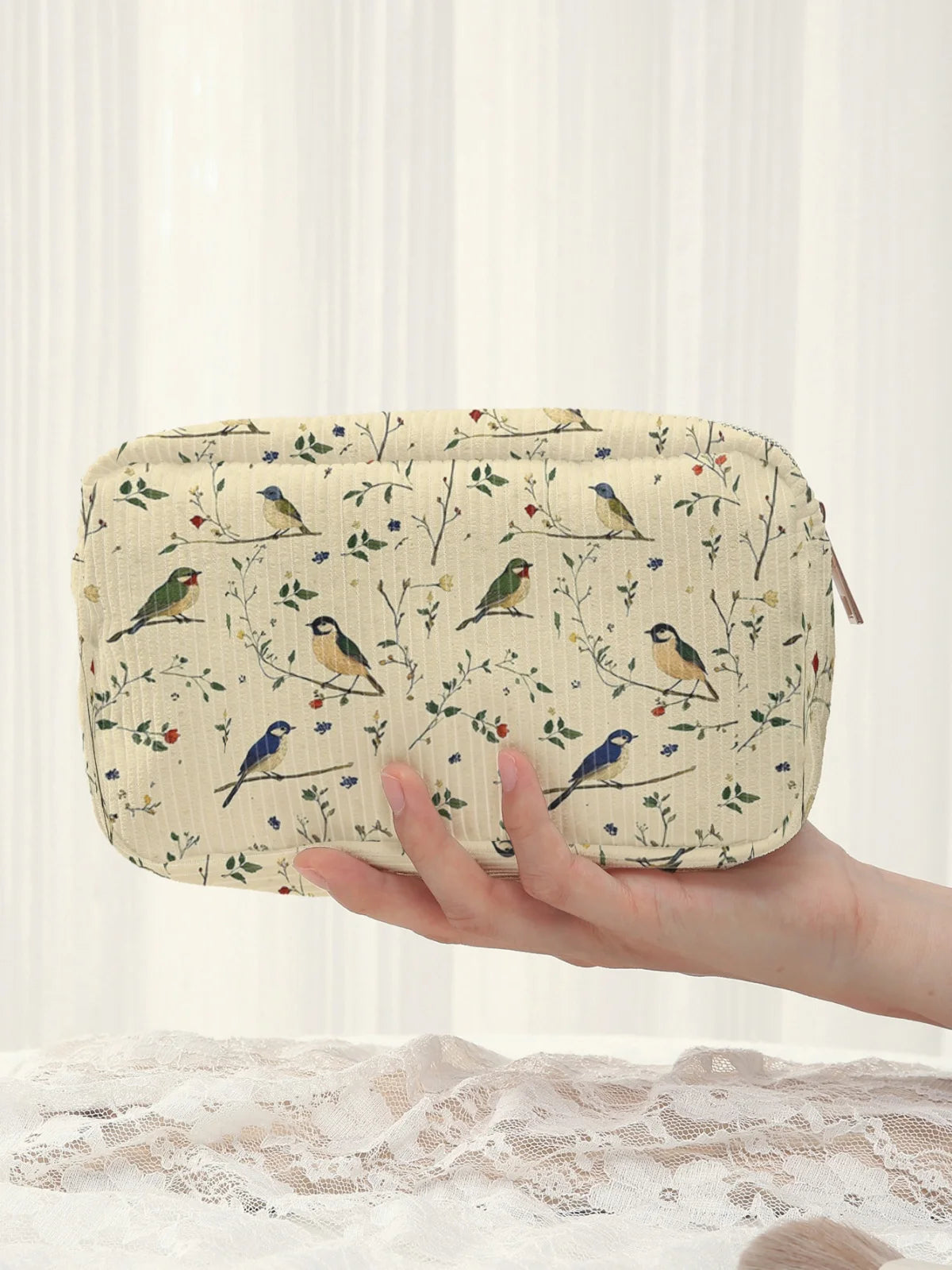Fresh countryside style, birds with floral prints, cosmetic bag, large capacity, travel toys bag, ladies' Makeup Storage Bag