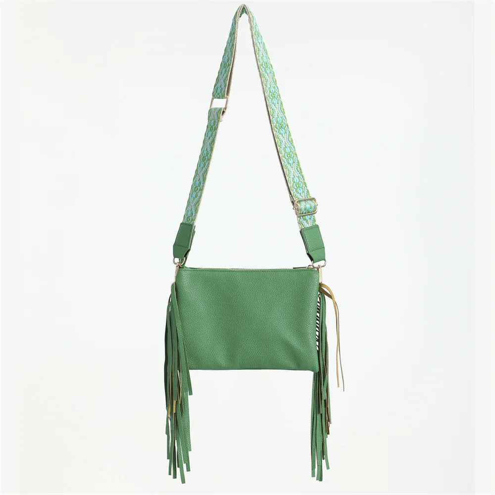 Tassel Accent Crossbody Bag For Women Leisure Shoulder Bag Purse PU Leather With Adjustable Strap Western Fringe