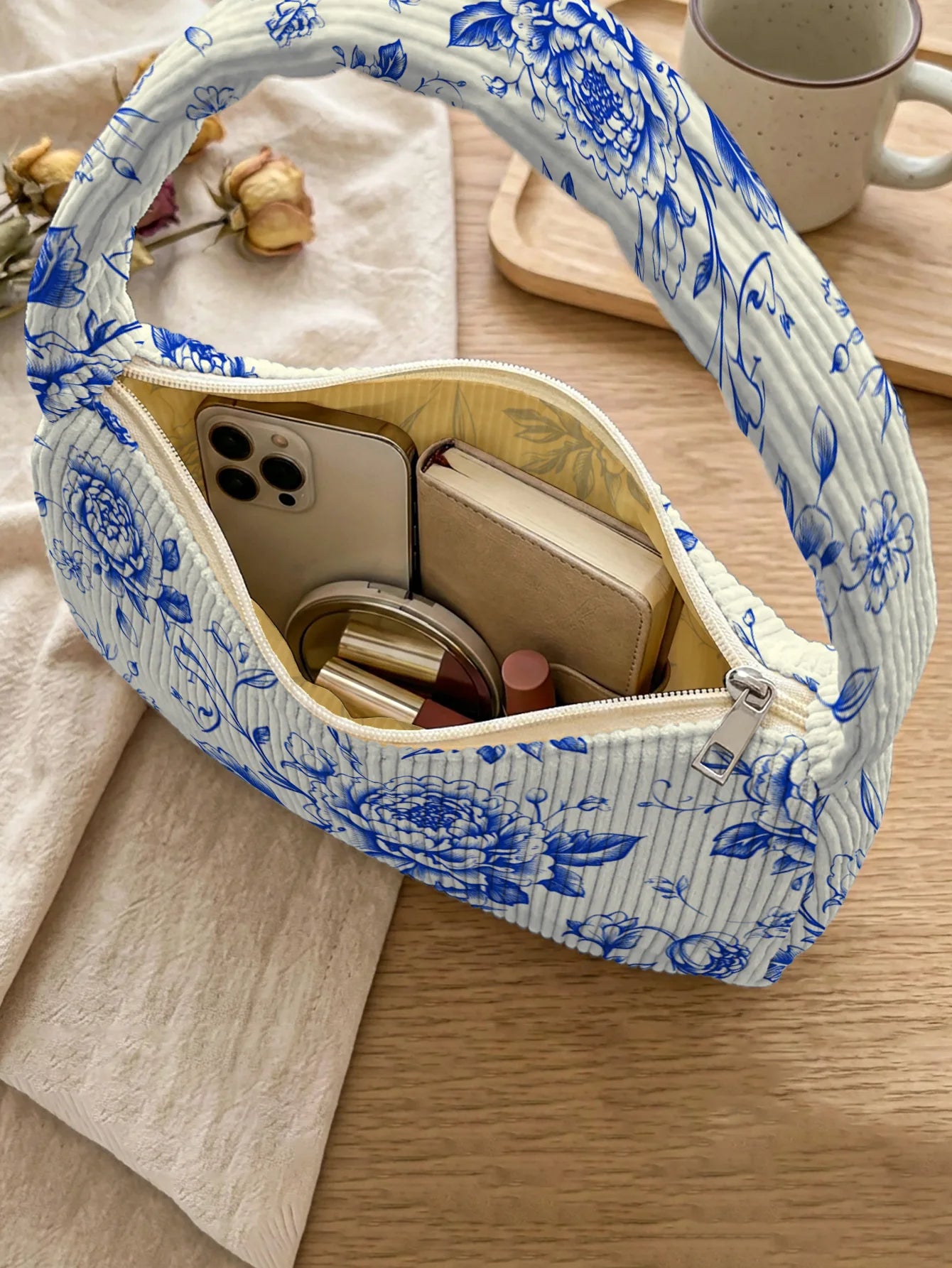 Trendy Blue Floral Print Shoulder Bag, White Corduroy Underarm Bag for Daily Casual Use