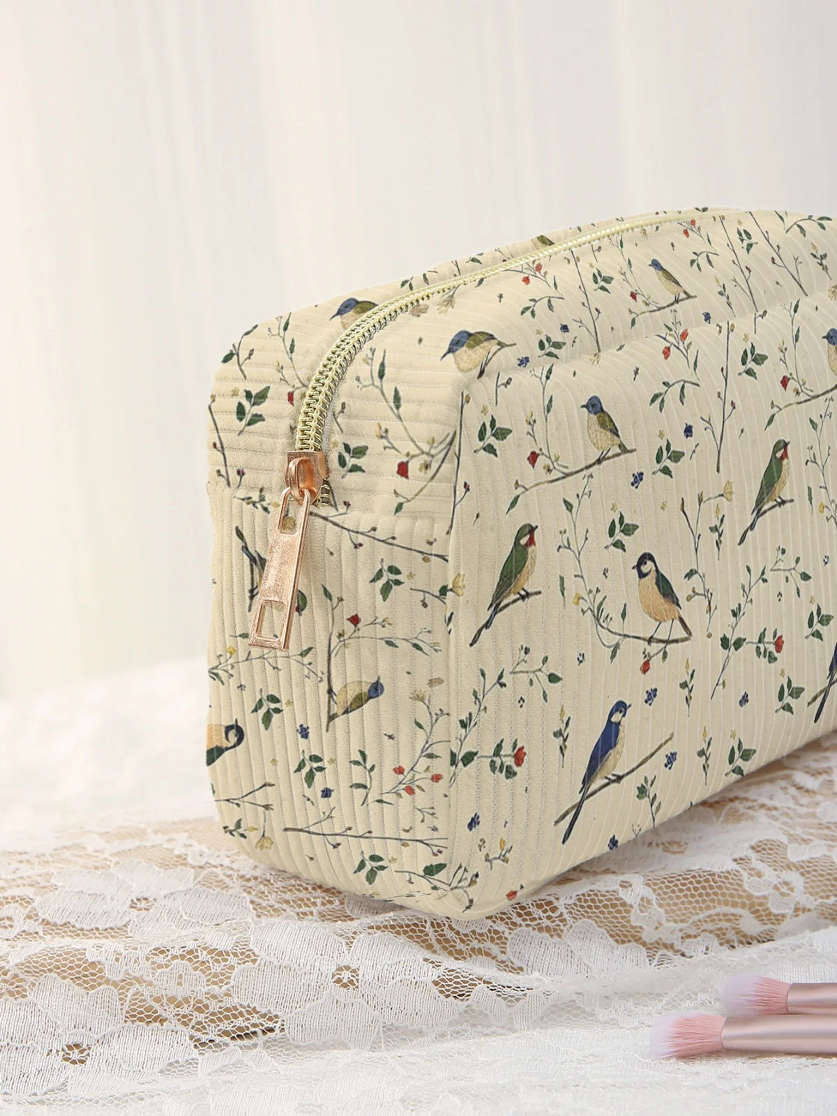 Fresh countryside style, birds with floral prints, cosmetic bag, large capacity, travel toys bag, ladies' Makeup Storage Bag