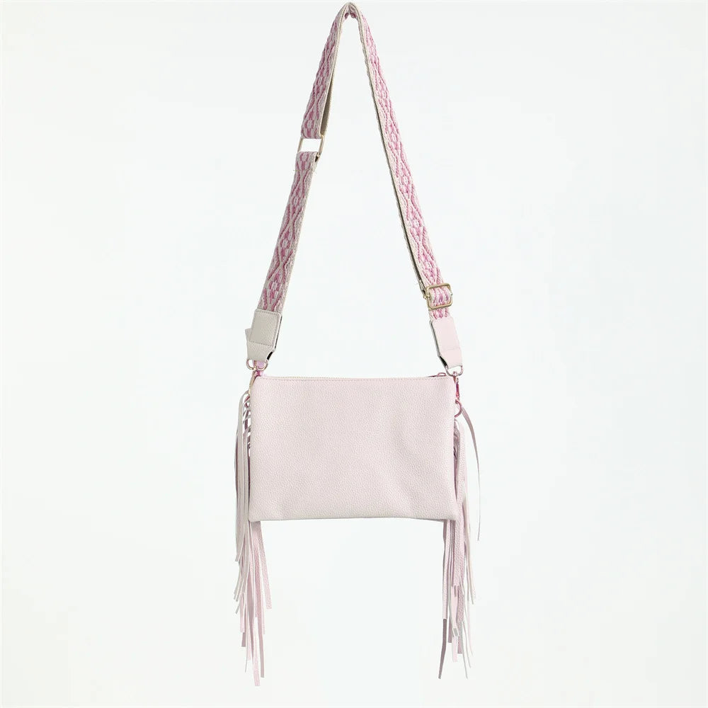 Tassel Accent Crossbody Bag For Women Leisure Shoulder Bag Purse PU Leather With Adjustable Strap Western Fringe